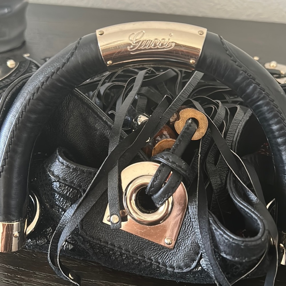 GUCCI vintage authentic with serial snakeskin with leather tassels and bamboo